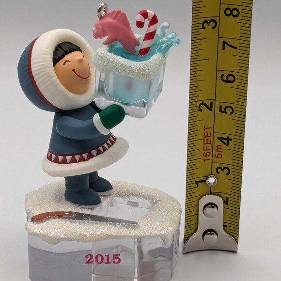 Hallmark Keepsake Frosty Friends 2015, 36th in Frosty Friends Series, Ornament - Picture 10 of 11